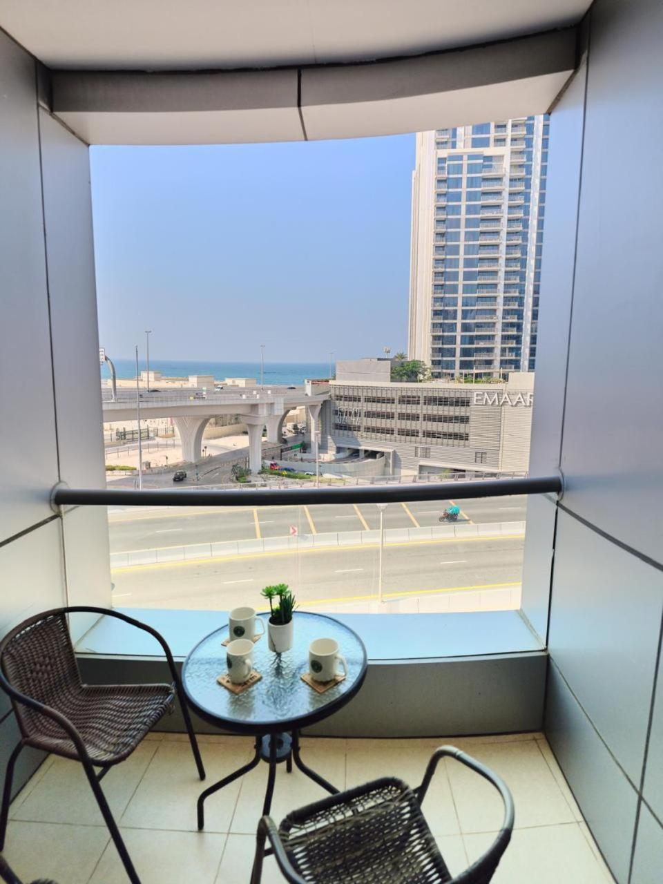 Апартаменты Wonderful 1Bd With Full Marina View Дубай Экстерьер фото
